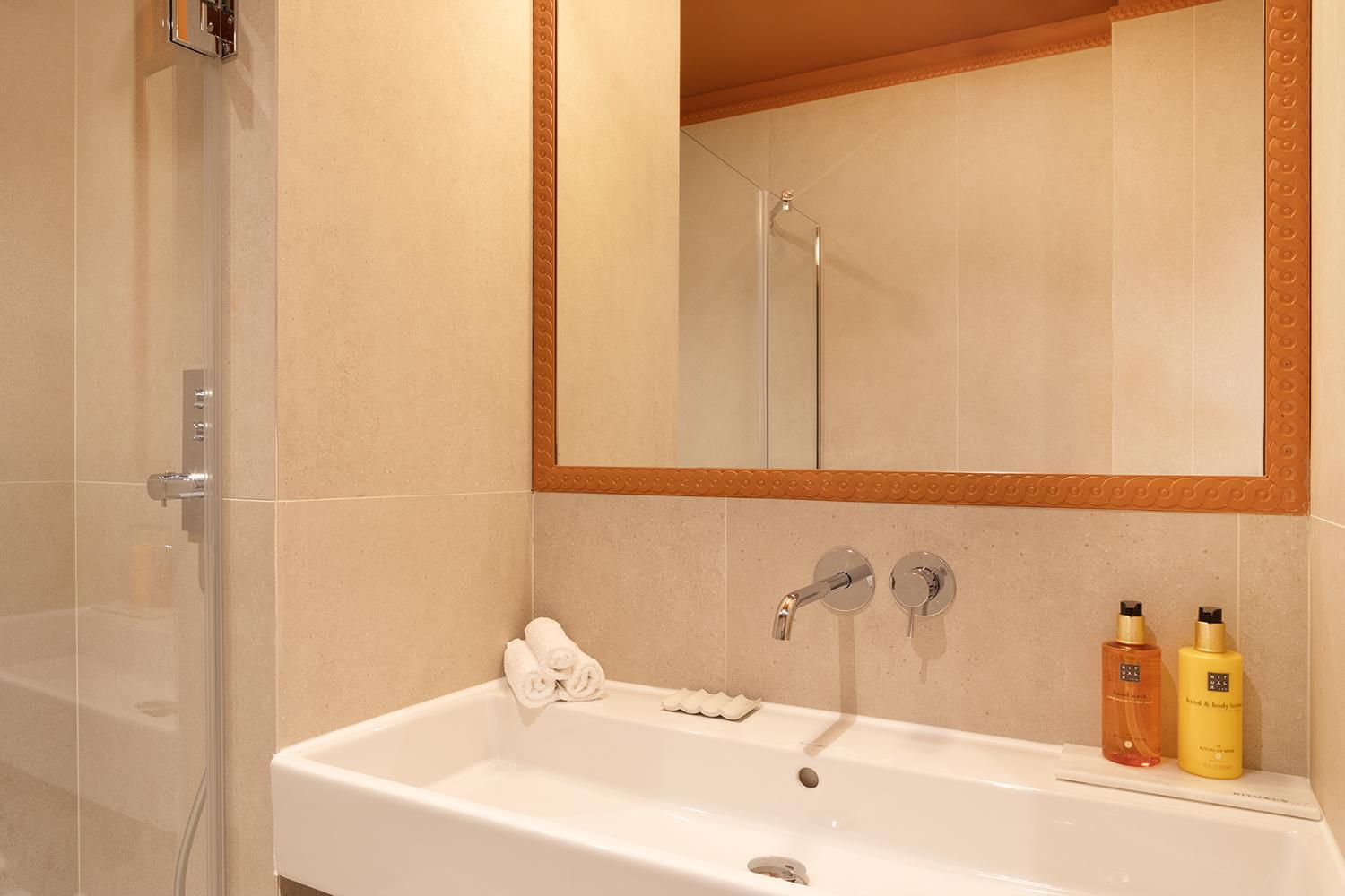 Paris Home Collection Serviced Apartments In Opera - Rue Saint-Lazare Exterior foto